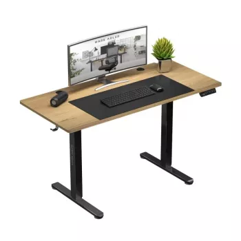 Regulējama augstuma galds Mark Adler Leader 7.0 — elektriskā augstuma regulēšana, 1200×600 mm, 72–118 cm, maks. slodze 80 kg, melns metāla rāmis, skaidu plātnes virsma