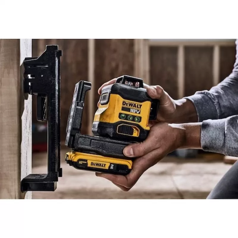 DEWALT 18V DCLE34031N 3x360 LĀZERA LĪMEŅRĀDIS