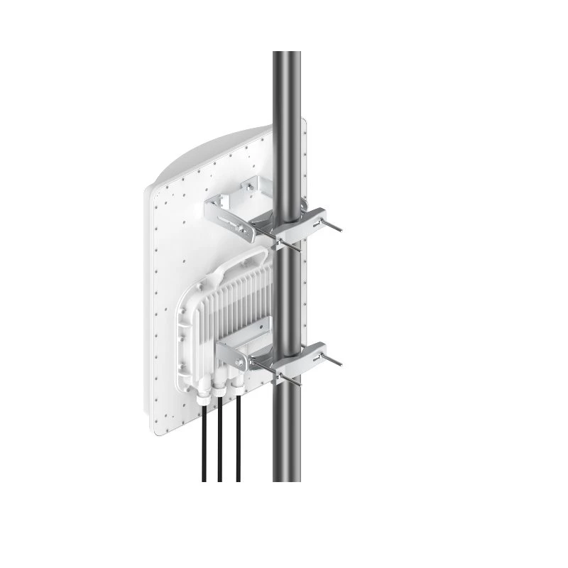 Cambium Networks ePMP 4500 5 GHz 8x8 integrēts piekļuves punkta radio (ES)