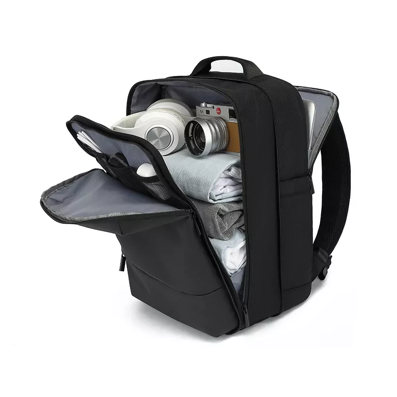 Tracer 47770 Carry-On mugursoma 15,6