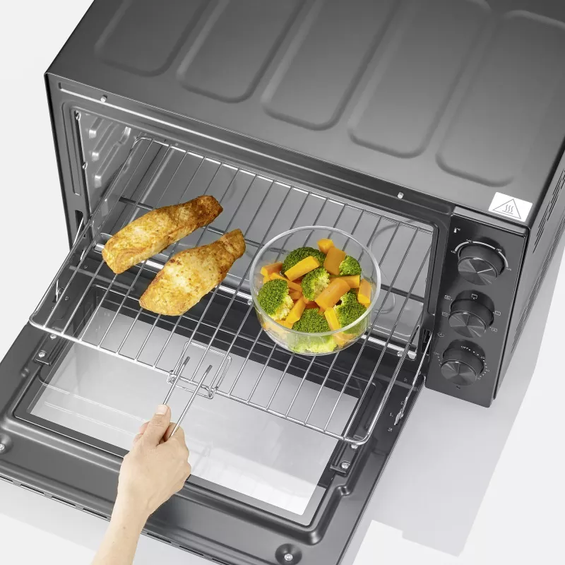 Galda elektriskā cepeškrāsns SEVERIN TO 2076 — 46 L, 1800 W, brīvi stāvoša, melna, 515×420×365 mm