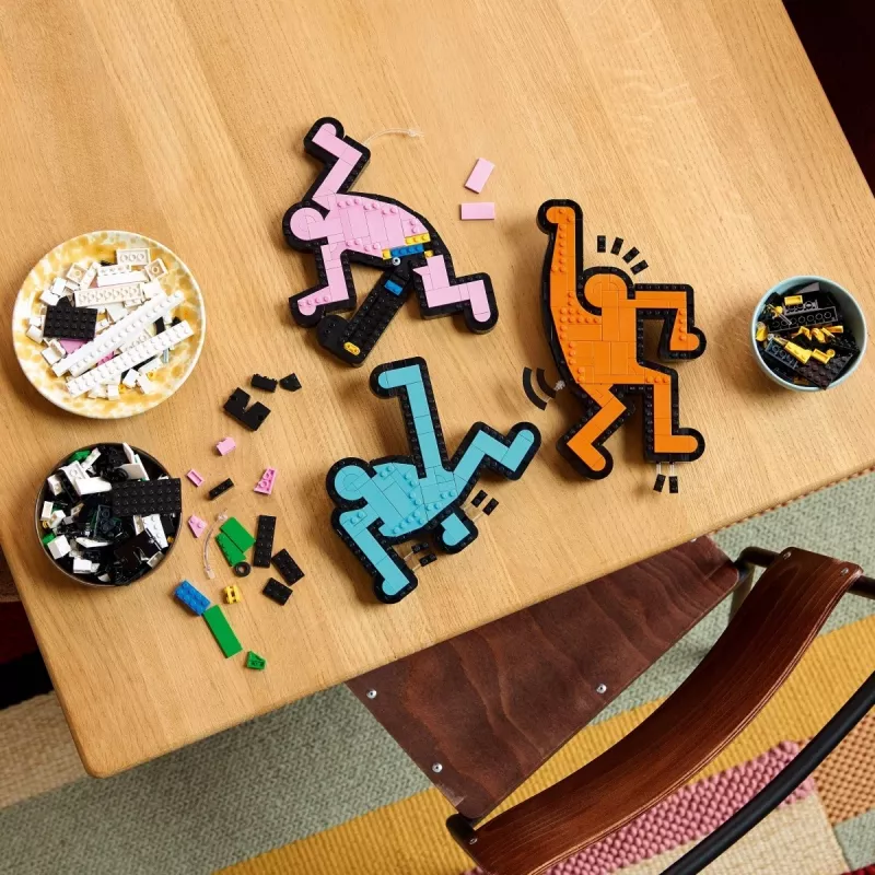 LEGO ART 31216 Keith Haring - Dejojošās figūras