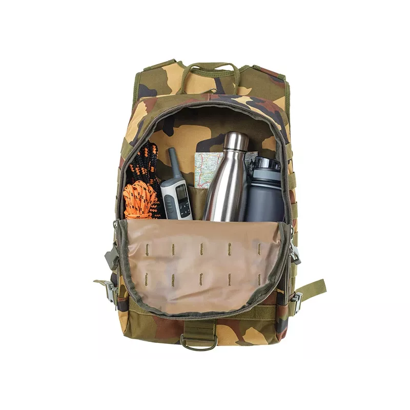 Tracer 47578 Delta Mugursoma 15,6 Camo
