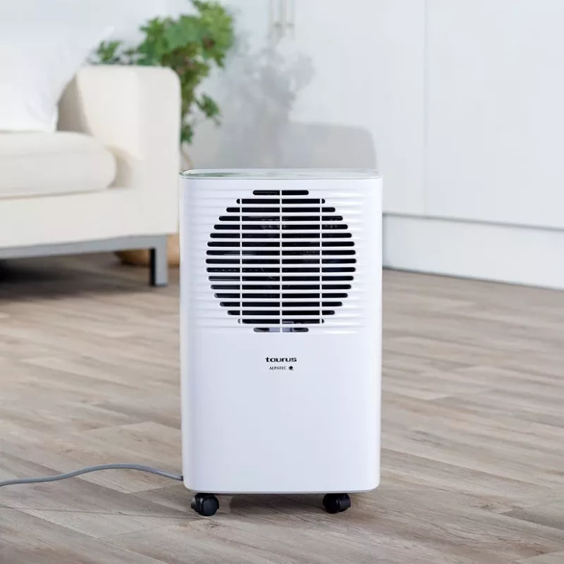 Gaisa sausinātājs Taurus DH1201 — 2,5 L tvertne, 90 m³/h, 210 W, 43 dB, R290