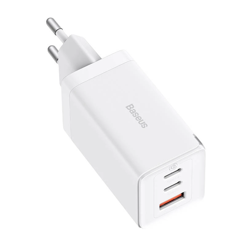Sienas lādētājs Baseus GaN5 Pro 65W — USB + 2×USB-C (QC3.0, PD3.0) ar 1 m USB-C kabeli, balts