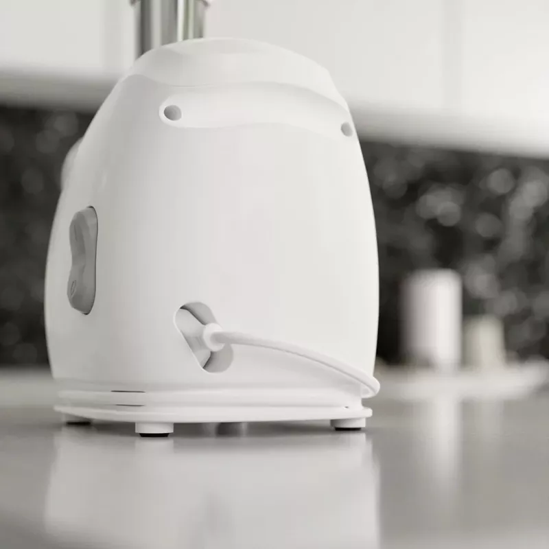 Elektriskā sadzīves gaļas maļamā mašīna SMAPP 489.8 — 2000 W, 3 sieti (2.7 / 8 mm), neslīdošas pēdiņas, pelēka