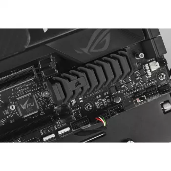 SSD disks Corsair MP600 PRO XT 8TB M.2 PCIe 4.0 NVMe, ar radiatoru