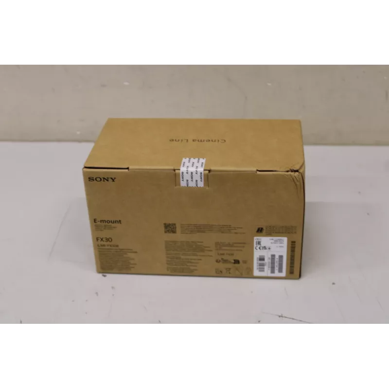 Kino kamera Sony FX30B 35mm maināmu objektīvu (bez XLR) — bojāts iepakojums