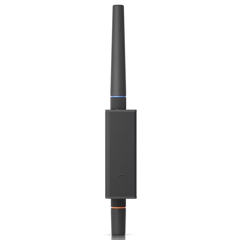 Mobilā tīkla maršrutētājs Ubiquiti UMR-Ultra — 4G LTE, NanoSIM, 2,4 GHz Wi‑Fi (802.11g), 2x RJ‑45, 3 ārējās SMA antenas, 5–30 V līdzstrāva