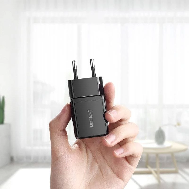 Ugreen 2.1A USB tīkla lādētājs (melns)