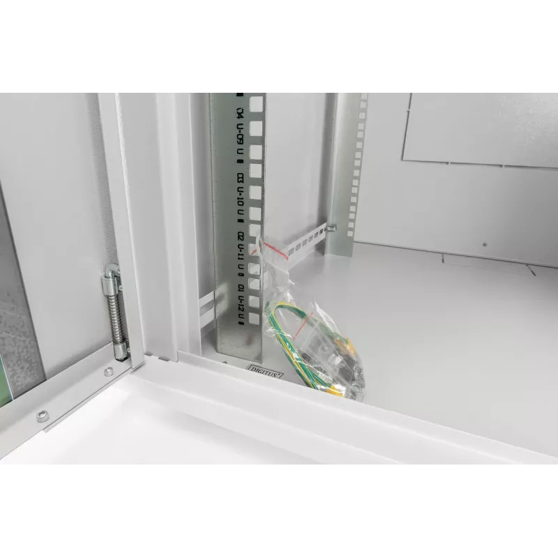 DIGITUS Professional Dynamic Basic Series DN-19 16U-6/6-EC - korpuss - piemērots montāžai pie sienas - pelēks, RAL 7035 - 16U - 48.3 cm (19)