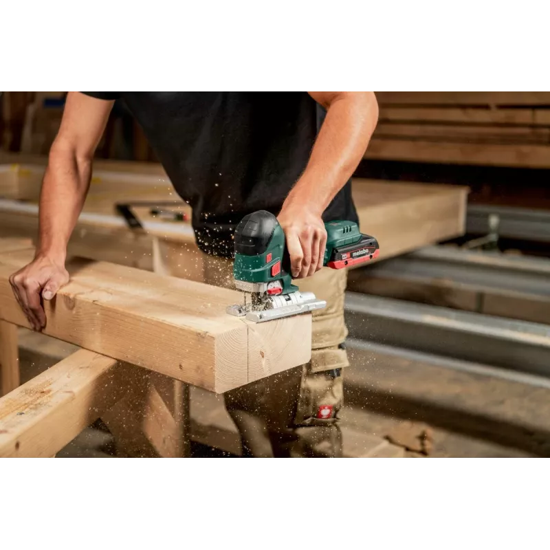 Finierzāģis Metabo STA 18 LTX 150 BL 3500 spm 1.9 kg