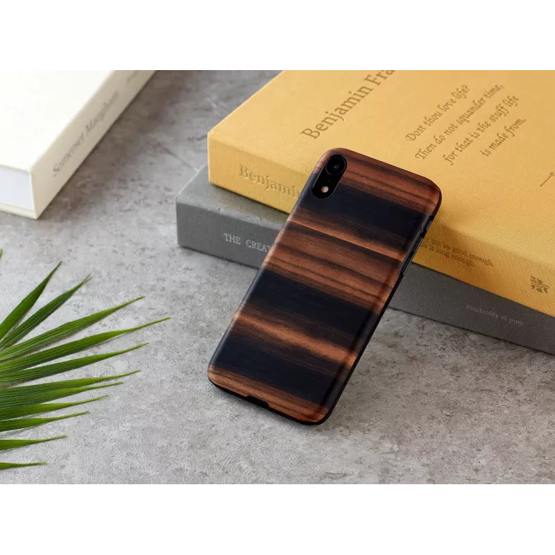 Viedtālruņa maciņš man and wood iPhone XR — melnkoka melns, aizsargājošs ciets apvalks