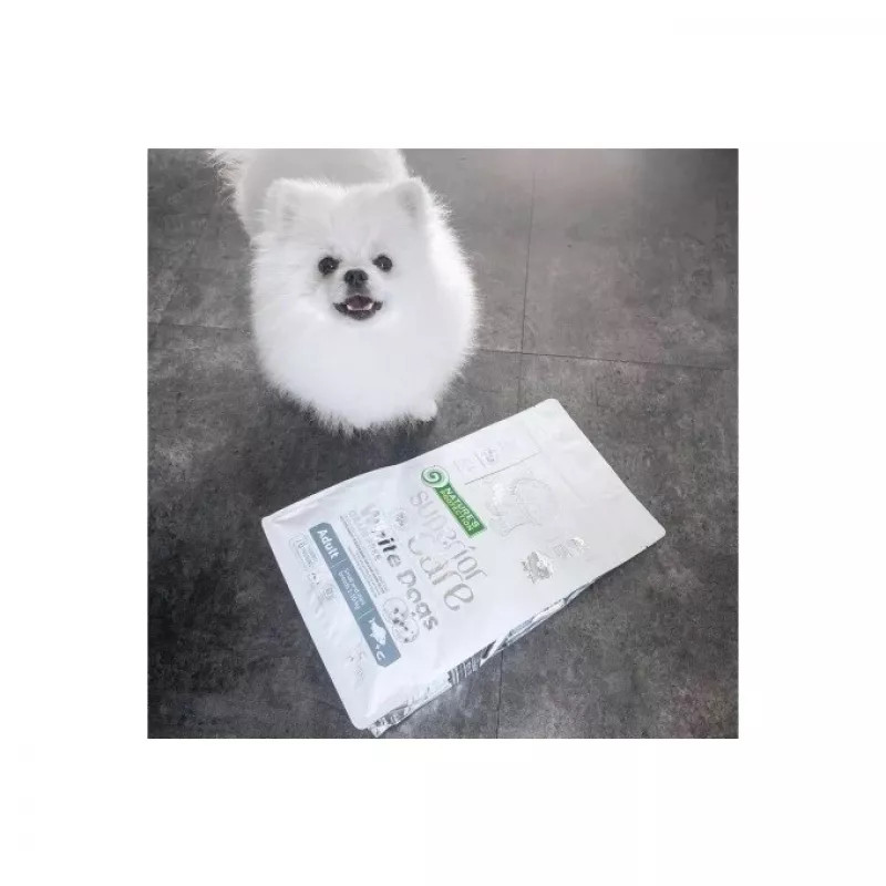 Sausā suņu barība nature’s protection balta Dogs GF balta Fish Adult Small 4 kg — bez graudiem, olbaltumvielas 24%, tauki 13%