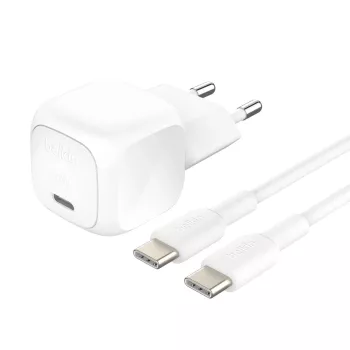 USB-C lādētājs Belkin BOOSTCHARGE WCA009KQ1MWH-B6 20W PD PPS — kompakts strāvas adapteris