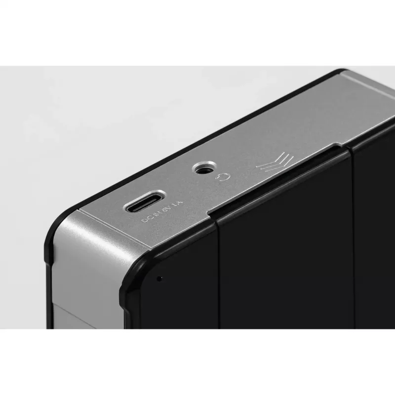 Portatīvais radio TECHNISAT DIGITRADIO 1 A — DAB+/FM, OLED displejs, USB-C, 3,5 mm austiņu izeja, 1 W, melns/sudrabains
