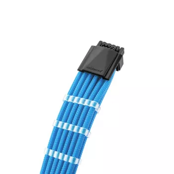 CableMod C-Series PRO ModMesh 12VHPWR uz 3x PCI-e kabelis Corsair — 60 cm, gaiši zils