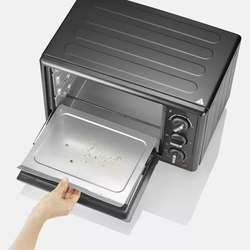 Elektriskā mini cepeškrāsns SEVERIN TO 2078 — 20 L tilpums, 1600 W, melna, brīvi stāvoša