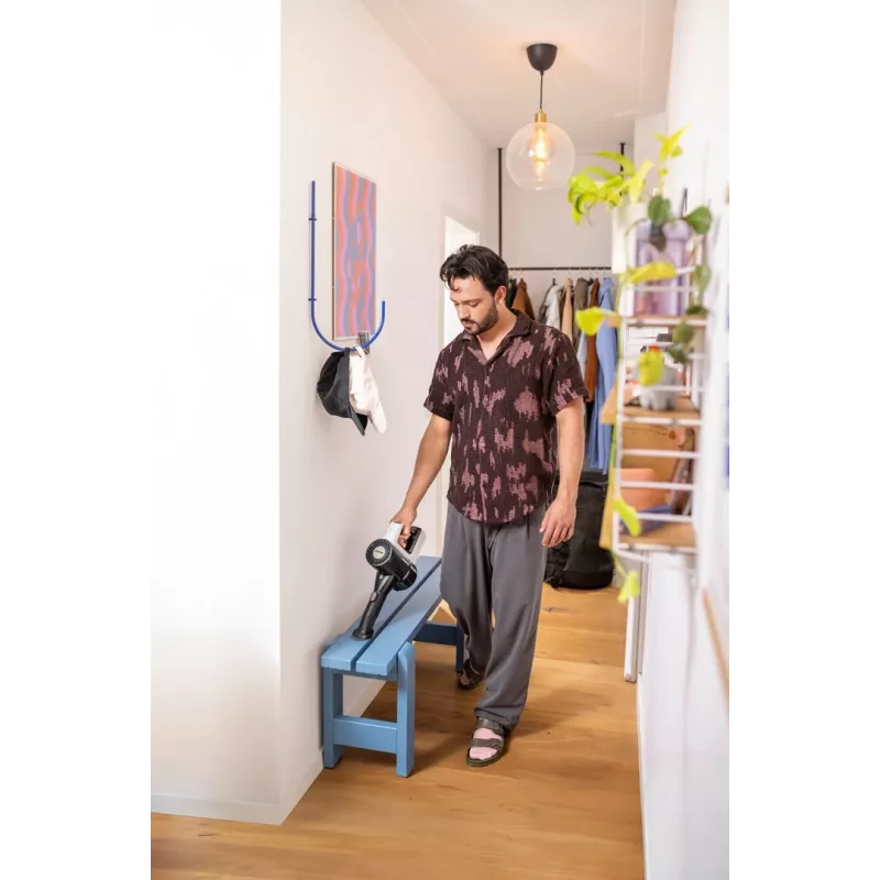 Putekļsūcējs ar akumulatoru Kärcher VCS 3 Nano — baterija, HEPA filtrs, bezmaisiņa 0,6 L, 2,5 Ah, melns