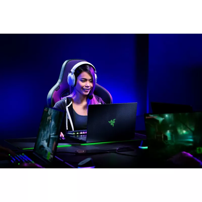Austiņas Razer BlackShark V2 Pro