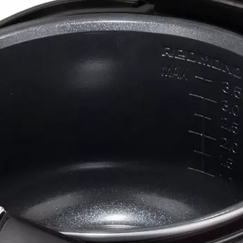 REDMOND M800S 5 L 900 W Melns