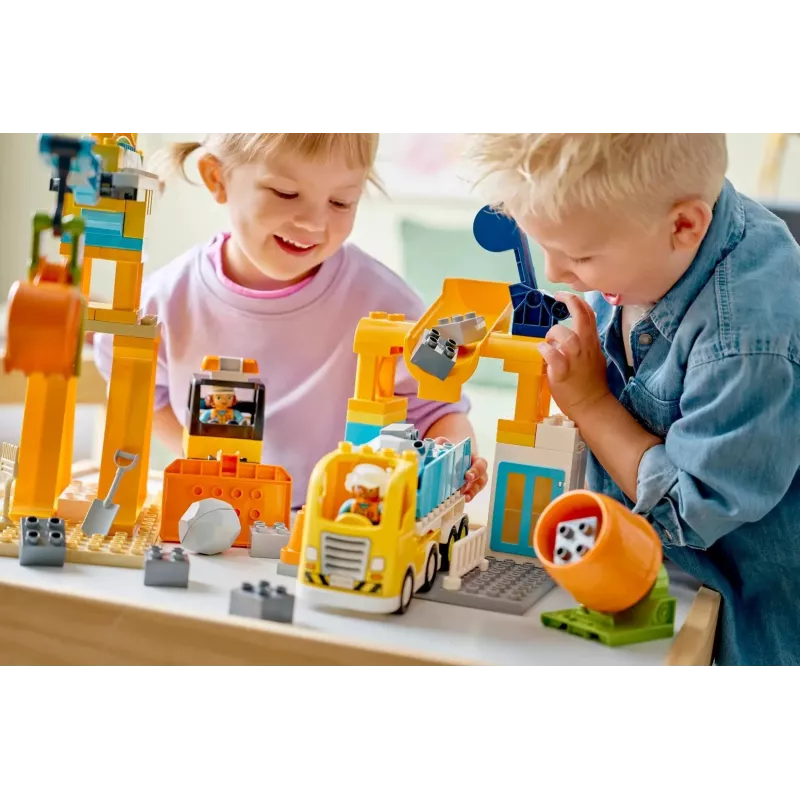 LEGO DUPLO 10476 3 in 1 Būvlaukums un transportlīdzekļi