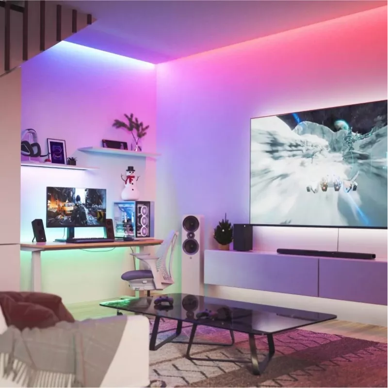 Nanoleaf Essentials Light Strips paplašinājums 2 metri ar 23 W, RGBCW, Bluetooth un Thread savienojamību. Pievienojiet košu apgaismojumu savai viedajai mājai. Pērc tiešsaistē.