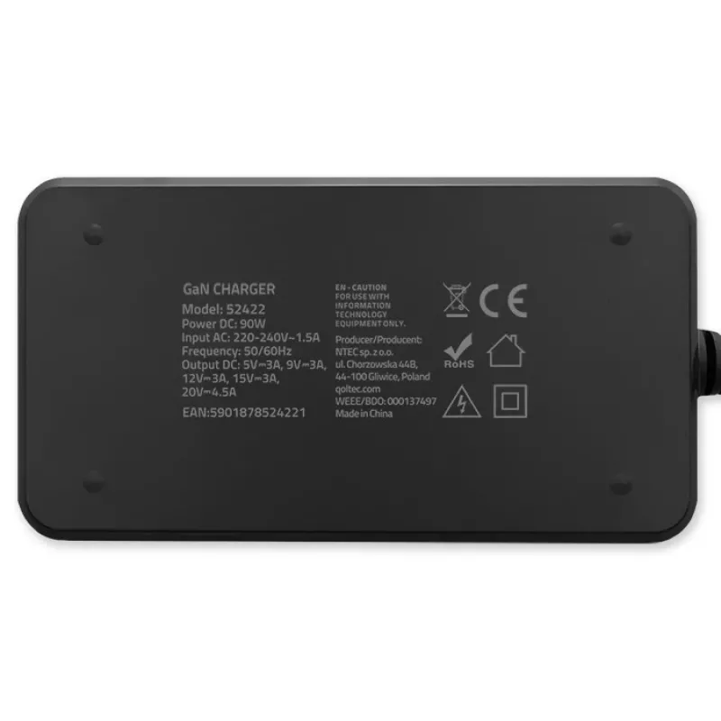Qoltec 90W GaN Super Fast SLIM sienas lādētājs | XP | 5-20V | 4.5A | USB-C 3.1 | Portatīvais dators | MacBook | Viedtālrunis | + kabelis