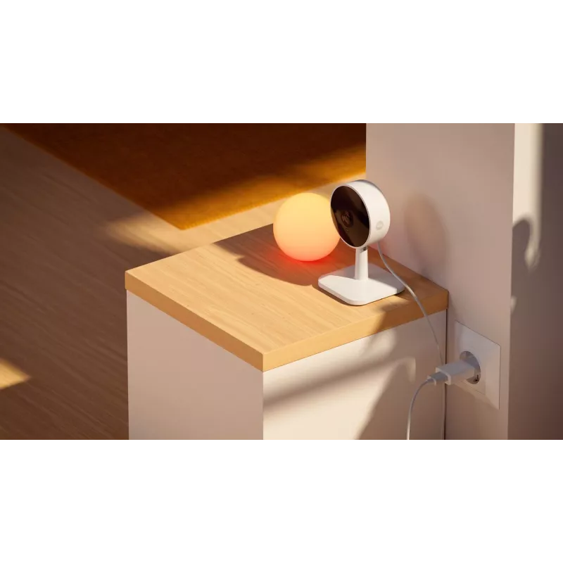Yale SV-IC-1A-W-EU 1080p IP drošības kamera, 2 MP, 110° redzeslauks, Wi‑Fi, PTZ, divvirzienu audio, nakts redzamība