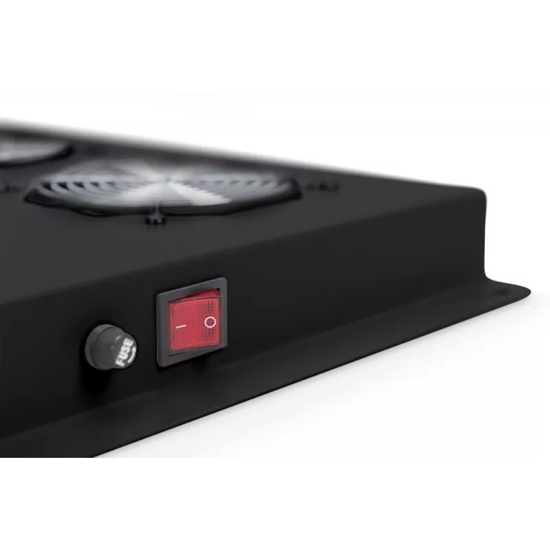 Digitus DN-19 FAN-6-SRV-B produkts, melns