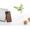 Viedtālruņa maciņš man and wood iPhone 11 Pro — melnais valrieksts