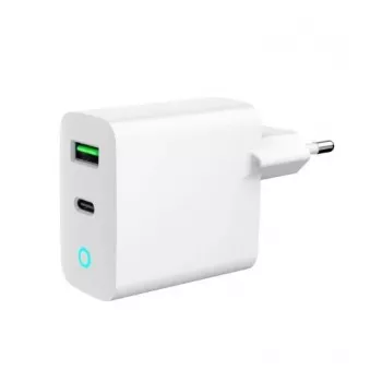 Tīkla barošanas bloks 220V GEMBIRD, universāls, 1 x USB Type-C PD 20W, 1 x USB-A 3.0 QC 18W, LED indikators, balts