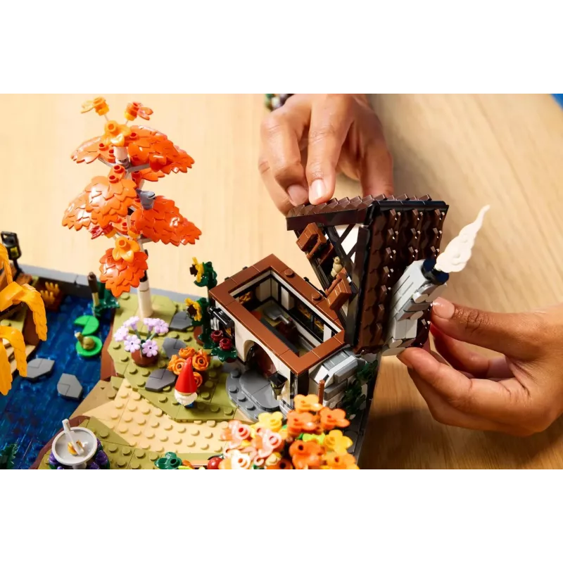 LEGO ICONS 11372 Rudens dārza mājiņa