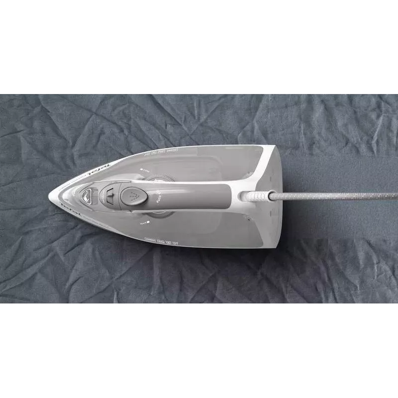 Tvaika gludeklis Tefal FV2863E1, 2400 W, nepārtraukta tvaika plūsma 35 g/min, nepiedegoša zole, vertikālā tvaicēšana