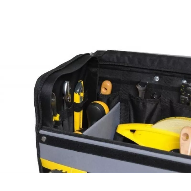 STANLEY instrumentu soma 18 uz riteņiem