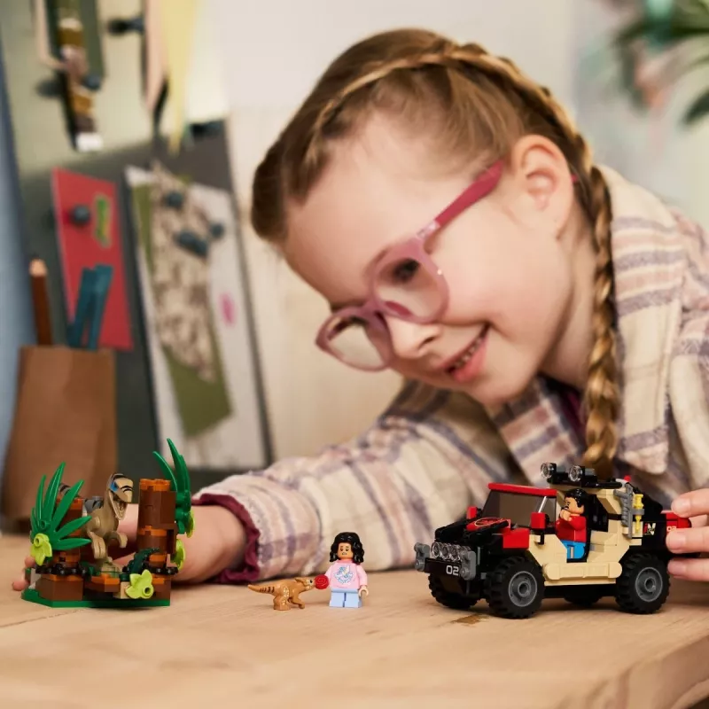 Konstruktoru komplekts LEGO Jurassic World 76972 Raptor Off-Road Escape, 285 gab., 2 minifigūras, vecumam no 6+