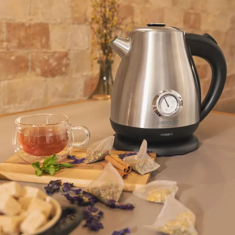 Cecotec Thermosense 620 Retro Steel Elektriskā tējkanna 1,7 L 2200 W Nerūsējošais tērauds