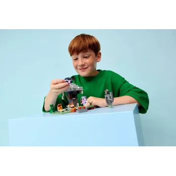 LEGO MINECRAFT 21586 Bālais dārzs