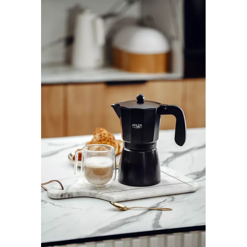 Adler Espresso kafijas automāts | AD 4429 | Melns