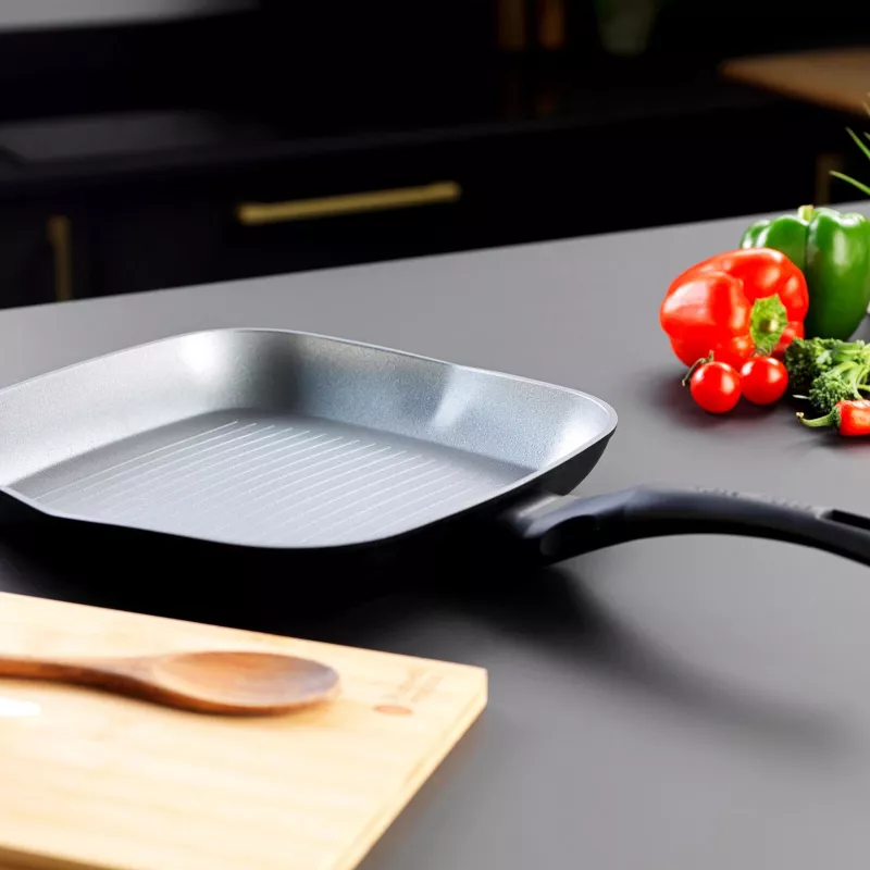 Griddle Russell Hobbs RH01861EU7 28 cm Crystaltech – nepiedegoša cepšanas virsma, plakana panna