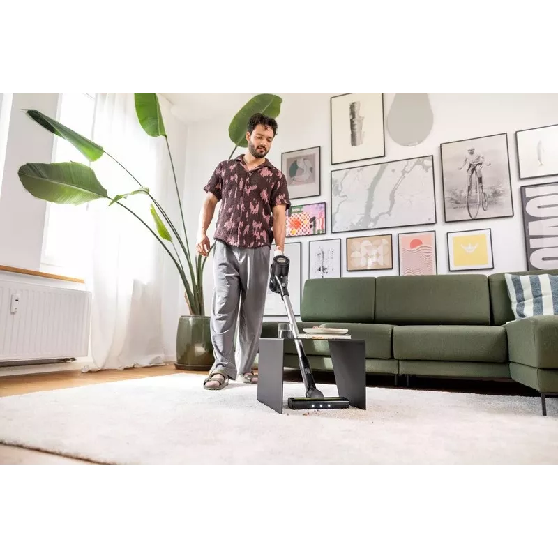 Putekļsūcējs ar akumulatoru Kärcher VCS 3 Nano — baterija, HEPA filtrs, bezmaisiņa 0,6 L, 2,5 Ah, melns