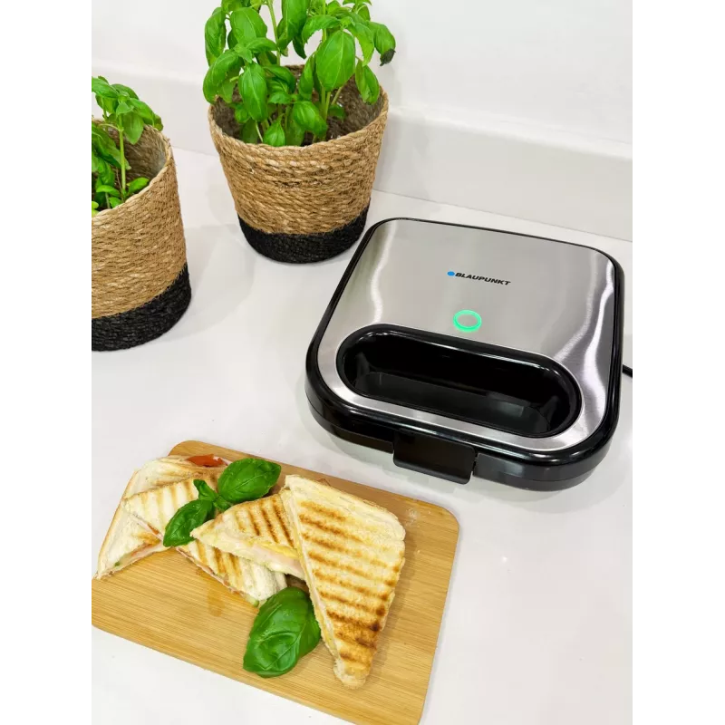 Tosteris BLAUPUNKT SMS501 — sviestmaižu pagatavotājs/grils, 750 W, nepiedegošas plāksnes, kompakts, melns