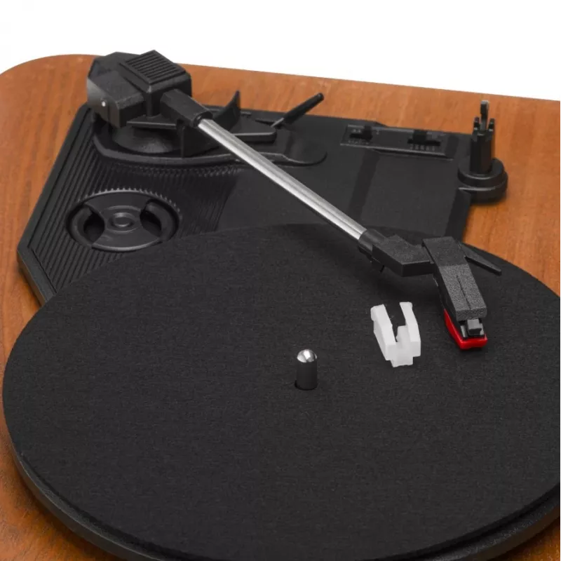 Analogais siksnas piedziņas vinila plašu atskaņotājs Adler AD 1914 ar USB pieslēgvietu, keramisko disku, līdzstrāvas motoru, 33 1/3 apgr./min, Bluetooth 5.4, RCA izejām, iebūvētiem skaļruņiem