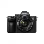 Sony α 7 III + 28-70mm MILC 24.2 MP CMOS 6000 x 4000 pikseļi Melns
