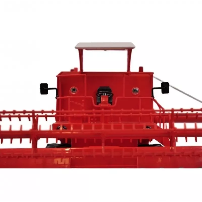 Radio vadāms kombaina modelis ATA DO-E699 mērogā 1:16, Bison R/C