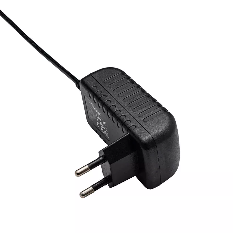 Akyga AK-TB-22 universālais barošanas adapteris, 5 V, 2 A, 10 W, 5,5 x 2,1 mm, 1,5 m