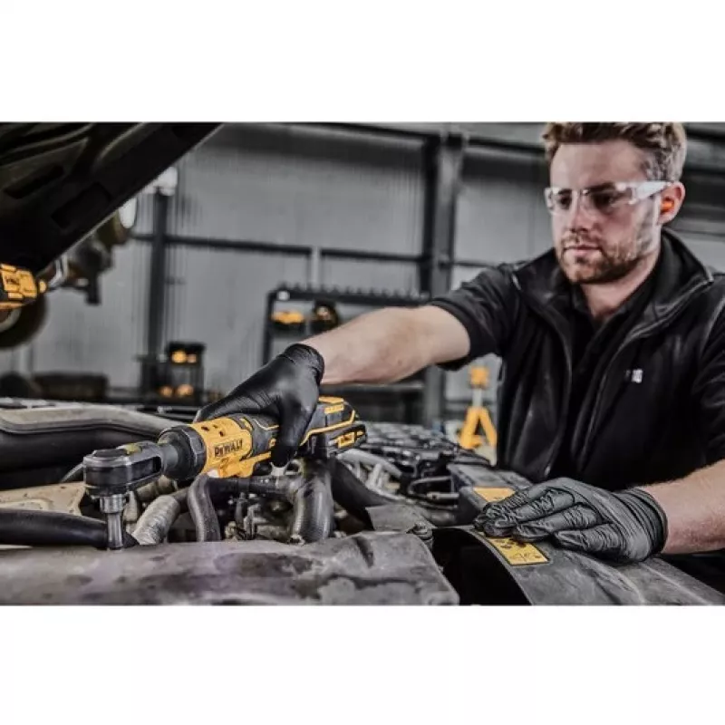 Trieciena uzgriežņatslēga DeWALT DCF512N-XJ 1/2 collas 250 apgr./min 95 N⋅m
