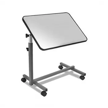 Naktsgaldiņš HERDEGEN EASY modelis 421000 — kompakts naktsgaldiņš, regulējams augstums 70–105 cm, galda virsma 600×400 mm, slīpums 0–90°, 4 bloķējami riteņi, maks. slodze 10 kg