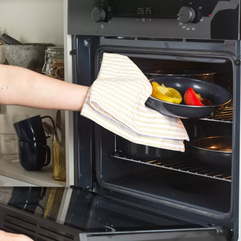 Trauku komplekts Russell Hobbs RH03319EU7, 5 daļas, nepiedegošas pannas, piemērots trauku mazgājamai mašīnai