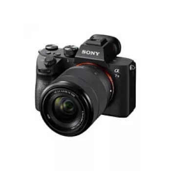 Sony α 7 III + 28-70mm MILC 24.2 MP CMOS 6000 x 4000 pikseļi Melns